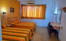Hotel Playa Azul